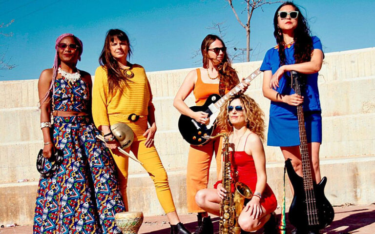 Soom T, Chalart 58&Matah, Bisaiak eta Amazonians