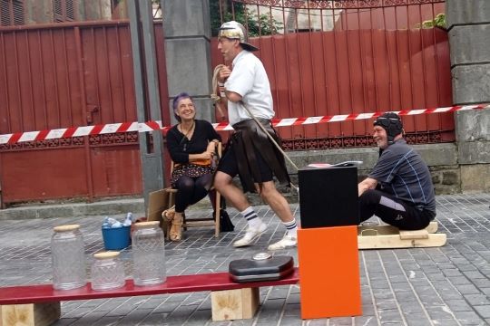 "Eutsi Ramon!"