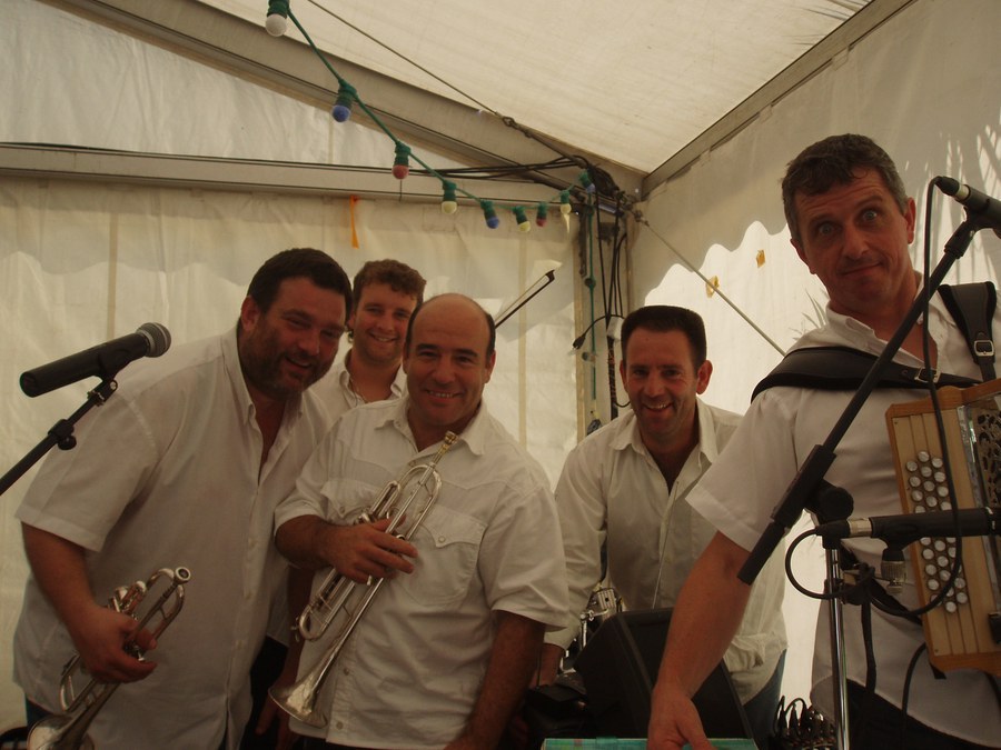 Kiki Bordatxo eta DJ Bull