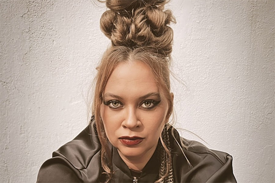Arianna Puello eta La Basu
